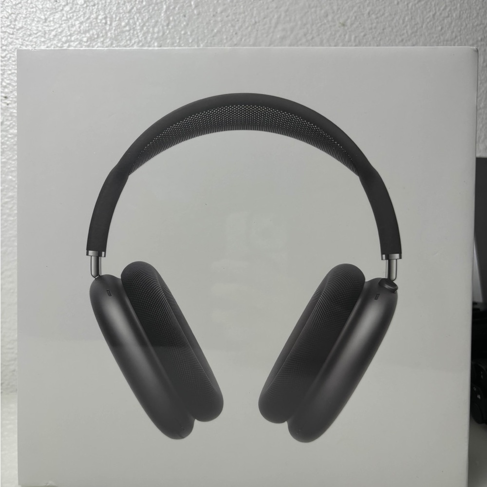 Black Over-Ear Headphones